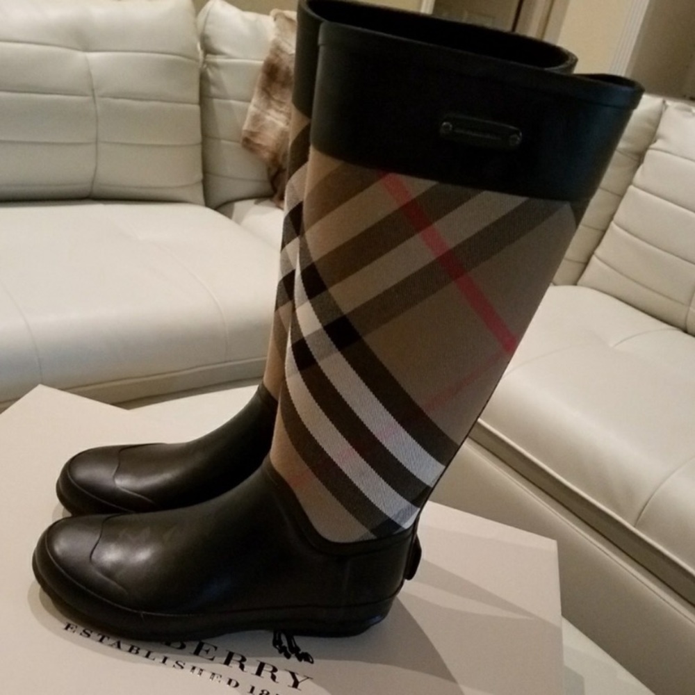 Burberry rain boots